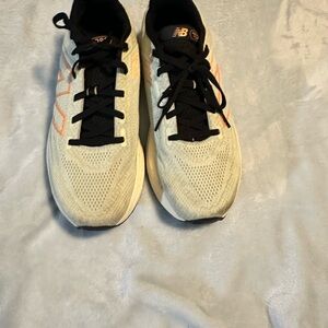 New Balance fresh foam 1080 mint green and black Running Shoes